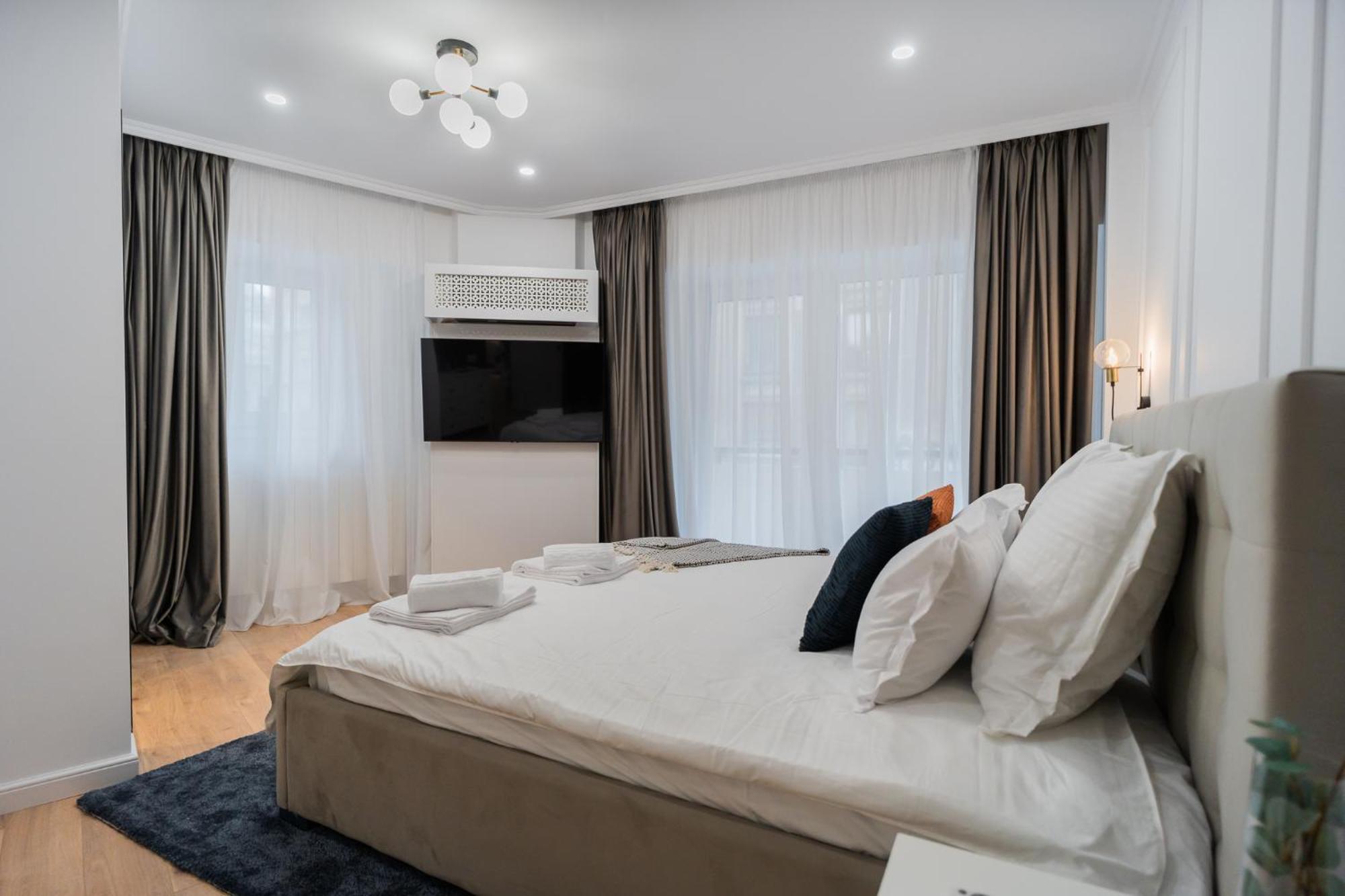 Urban Pearl - Old Town - Unique 4Br/3Ba Apartment Bucharest Exterior photo