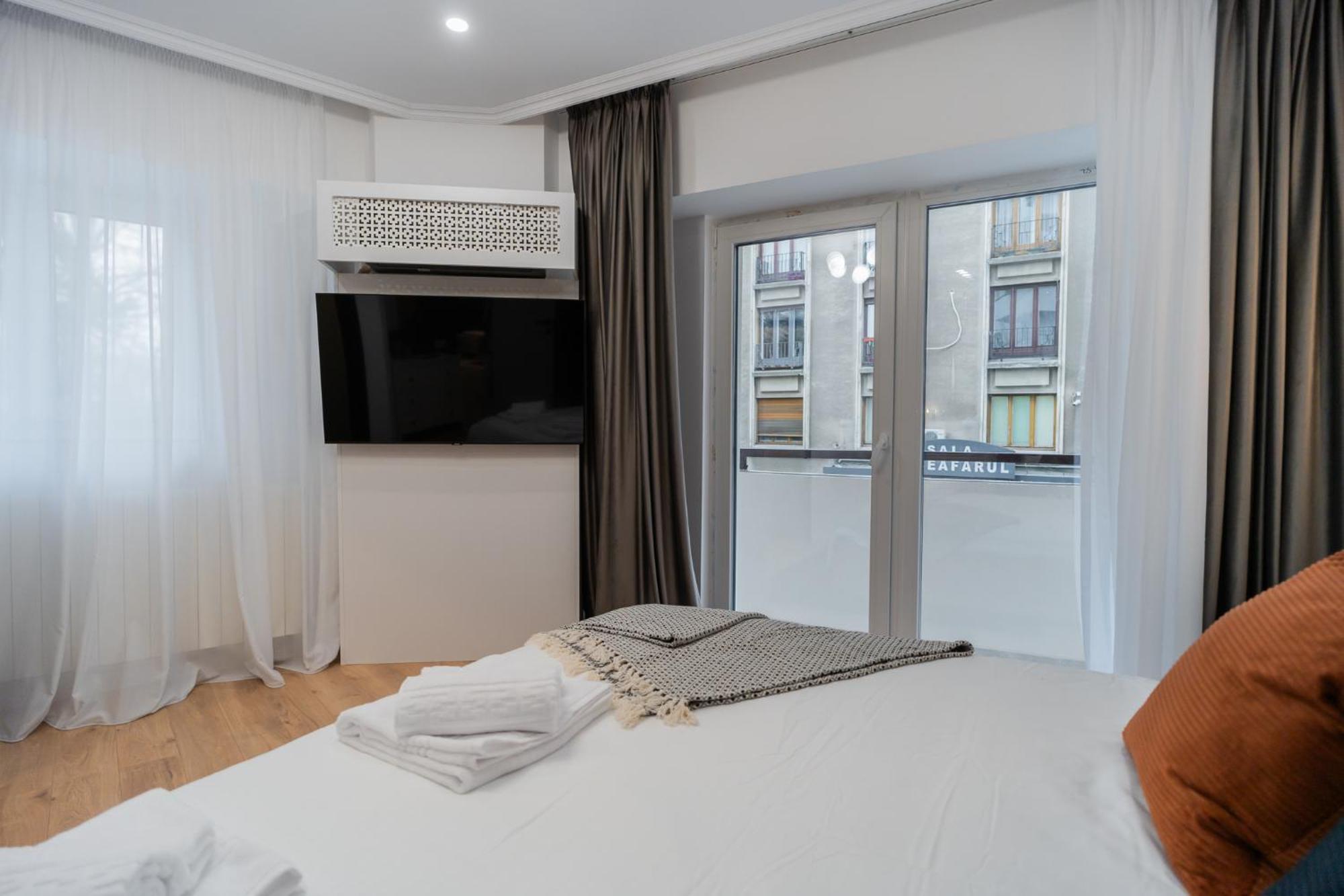 Urban Pearl - Old Town - Unique 4Br/3Ba Apartment Bucharest Exterior photo